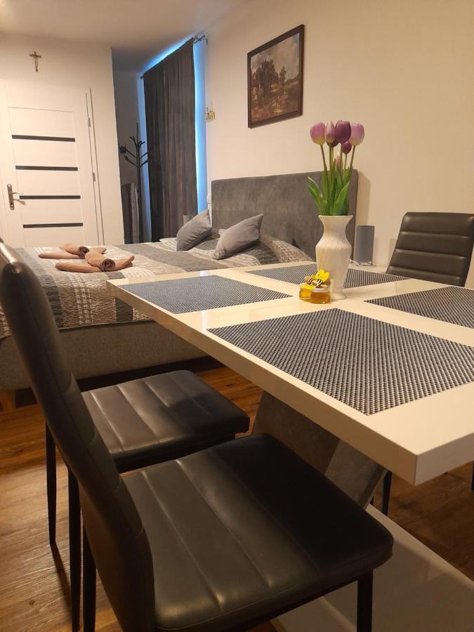 Honey Apartment Лендава Экстерьер фото