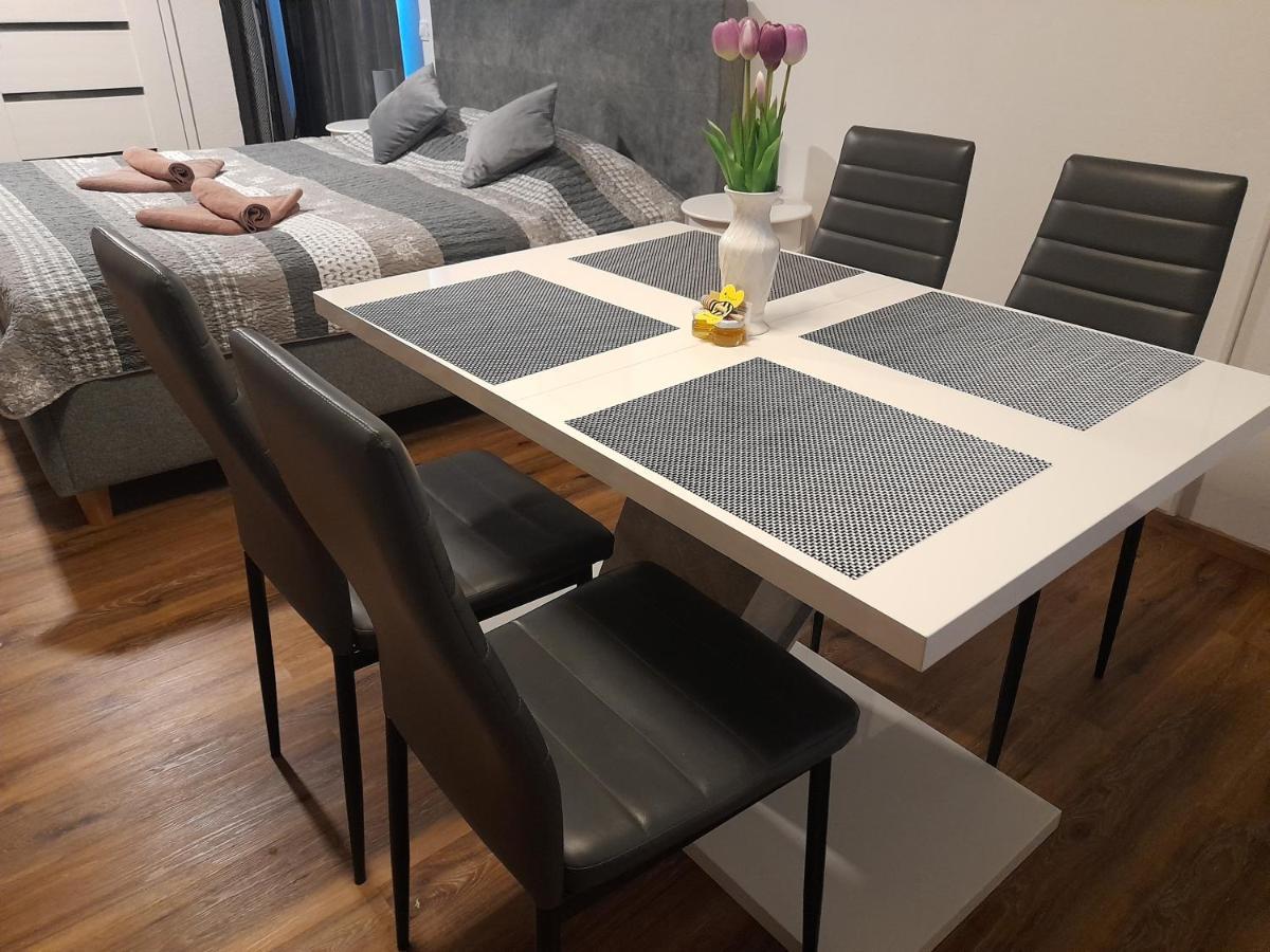 Honey Apartment Лендава Экстерьер фото